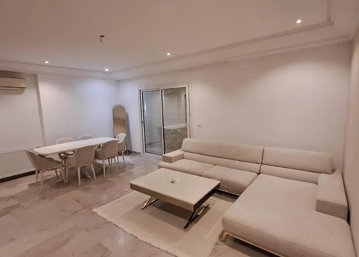 Joli S3 Jardin De Carthage